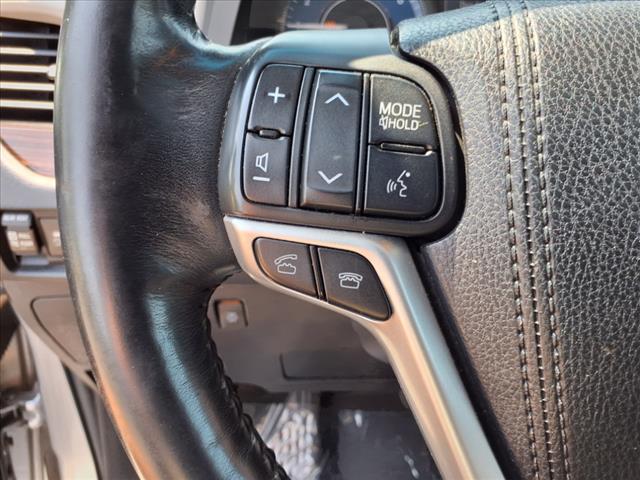 2015 Toyota Sienna XLE 8-Passenger