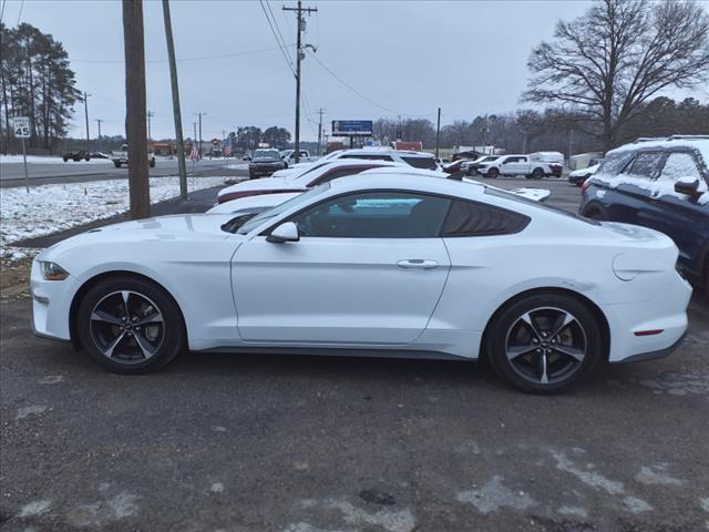 2022 Ford Mustang EcoBoost