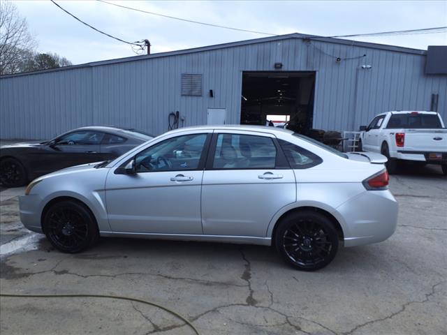 2010 Ford Focus SES
