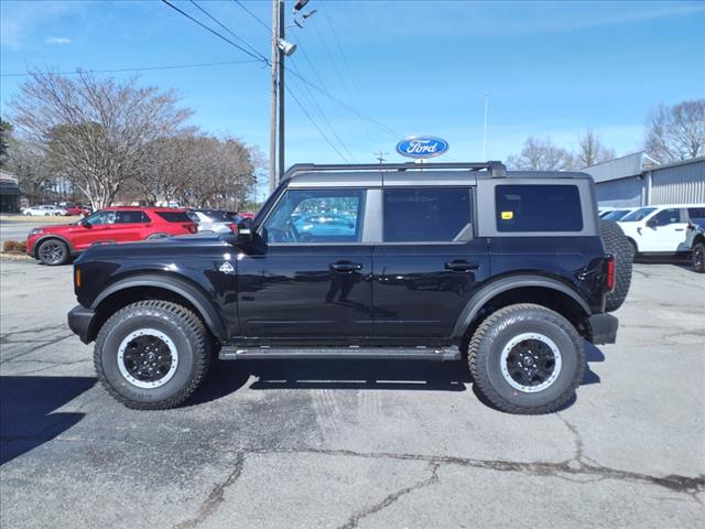 2024 Ford Bronco Outer Banks
