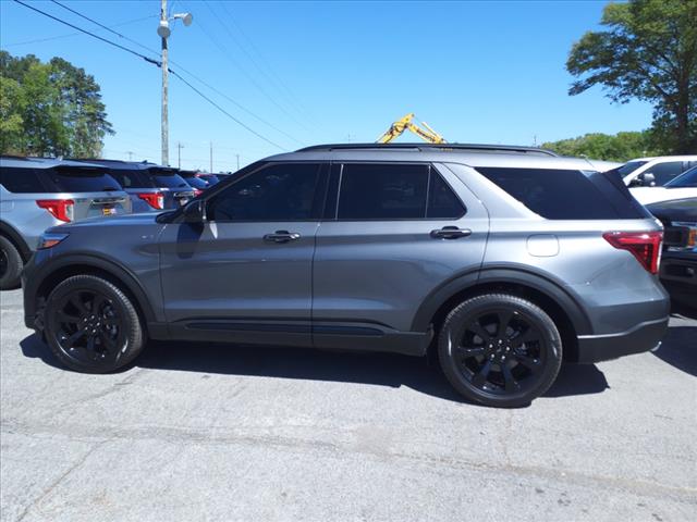 2023 Ford Explorer ST-Line