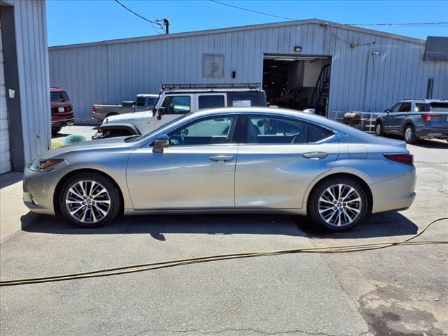 2021 Lexus ES 350 Base