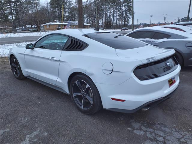 2022 Ford Mustang EcoBoost