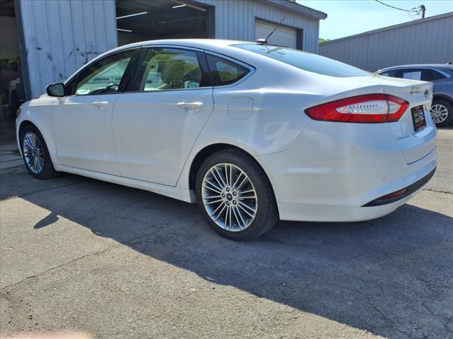 2013 Ford Fusion SE