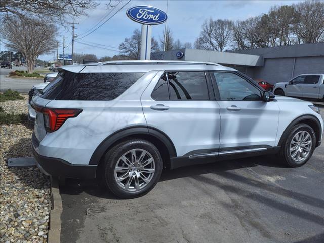 2025 Ford Explorer Platinum