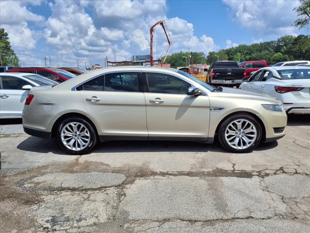 2018 Ford Taurus Limited
