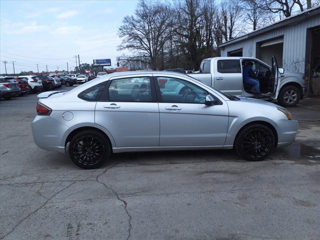 2010 Ford Focus SES