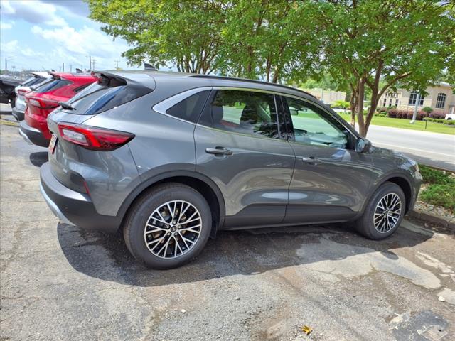 2025 Ford Escape Plug-In Hybrid PHEV