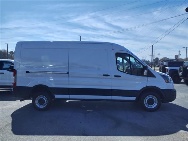 2025 Ford Transit 250