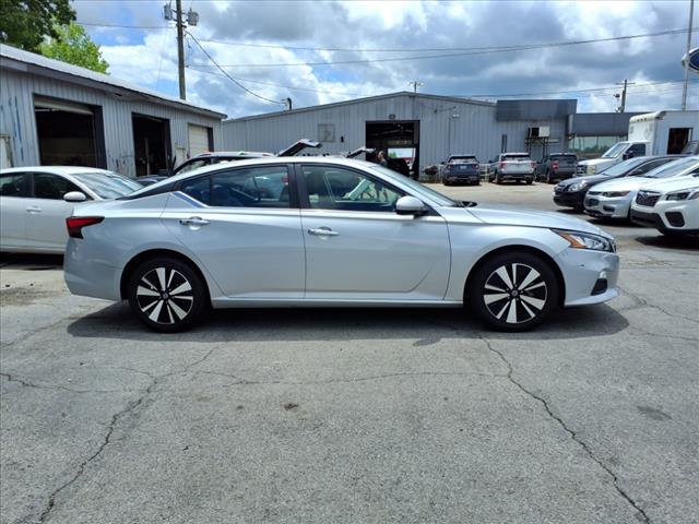 2021 Nissan Altima 2.5 SV