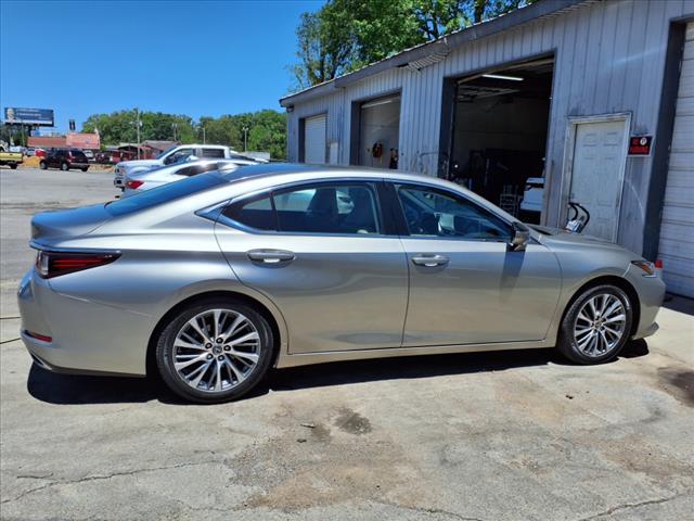 2021 Lexus ES 350 Base