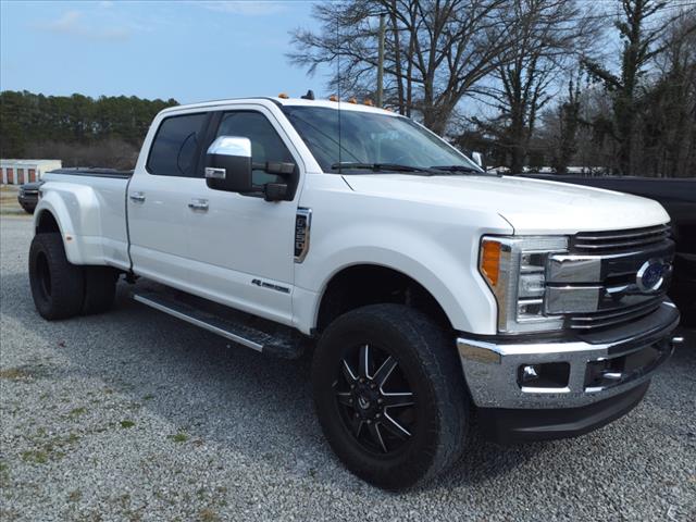 2019 Ford F-350 Super Duty Lariat