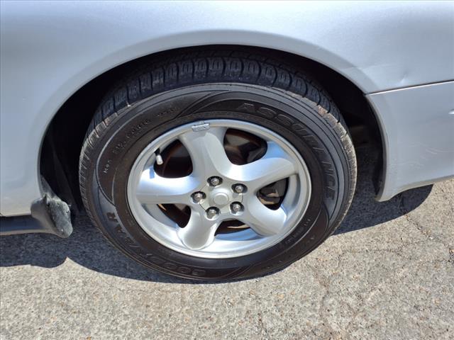 2003 Ford Taurus SE