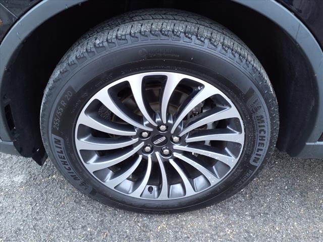 2022 Lincoln Aviator Standard