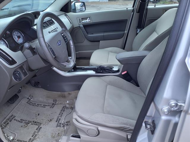 2010 Ford Focus SES