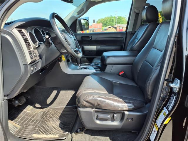 2012 Toyota Sequoia SR5