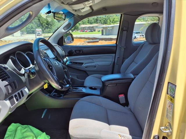 2015 Toyota Tacoma Base