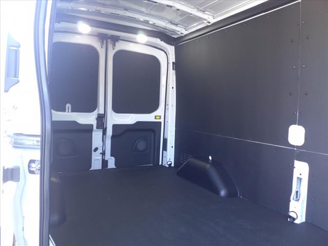 2025 Ford Transit 250