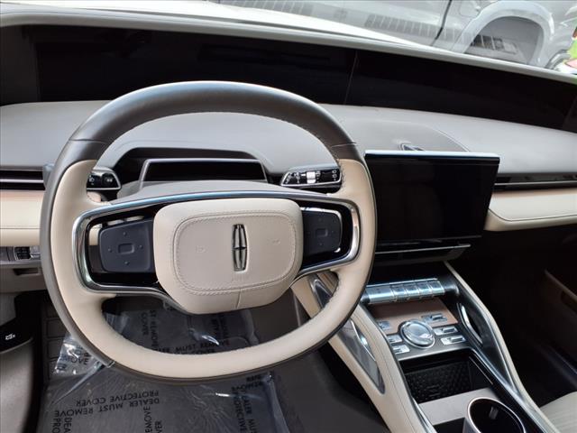 2024 Lincoln Nautilus Hybrid Reserve