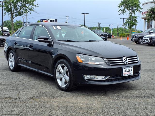2015 Volkswagen Passat 1.8T Limited Edition