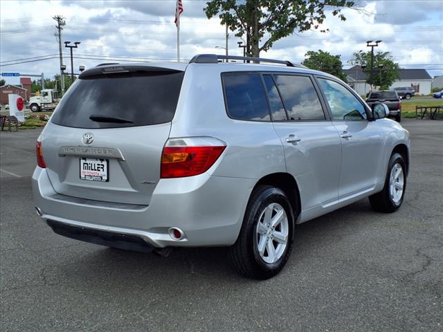 2010 Toyota Highlander SE