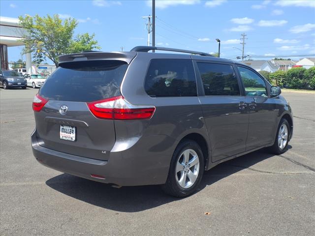2015 Toyota Sienna LE