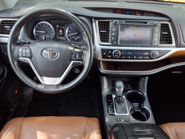 2019 Toyota Highlander Limited Platinum