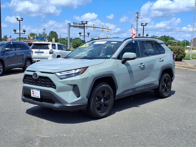 2022 Toyota RAV4 XLE