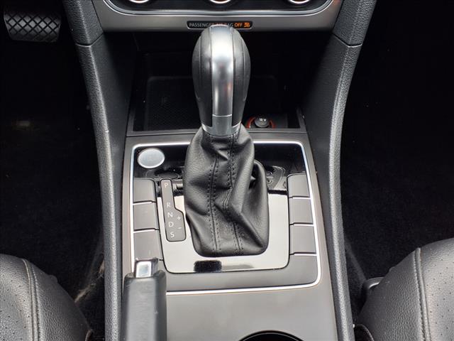 2015 Volkswagen Passat 1.8T Limited Edition
