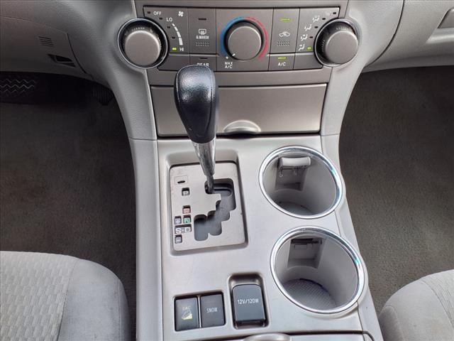 2010 Toyota Highlander SE
