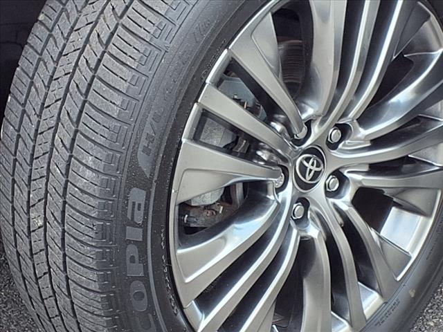2022 Toyota Venza XLE