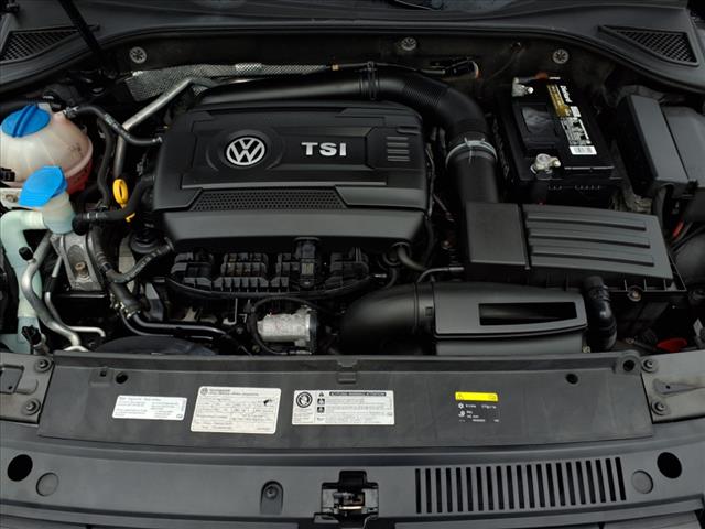 2015 Volkswagen Passat 1.8T Limited Edition