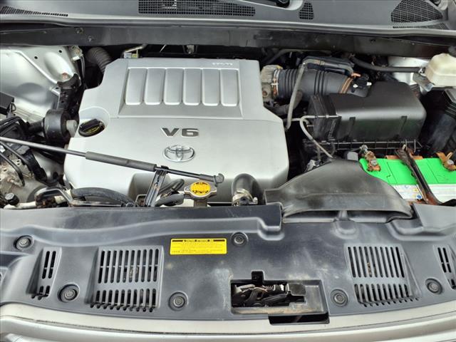 2010 Toyota Highlander SE