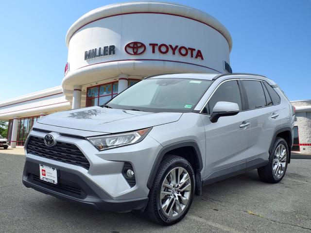2020 Toyota RAV4 XLE Premium