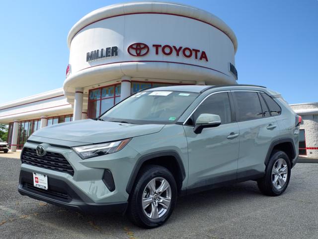 2022 Toyota RAV4 XLE