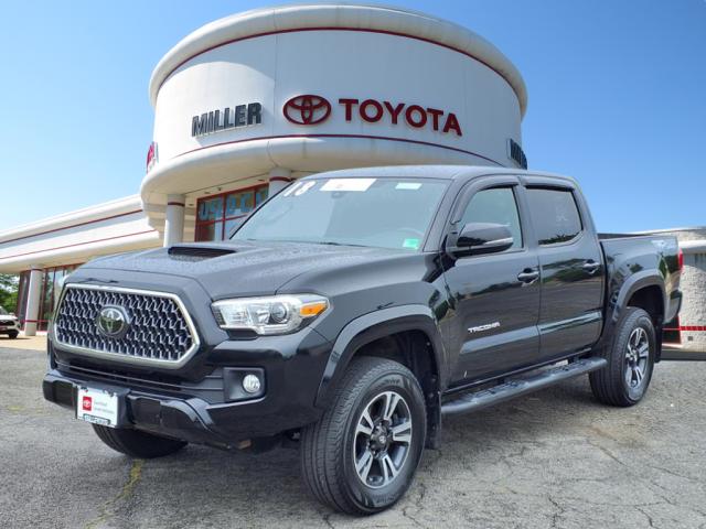 2018 Toyota Tacoma TRD SPORT