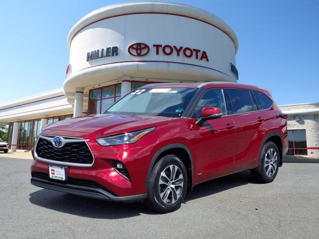 2022 Toyota Highlander Hybrid Hybrid XLE