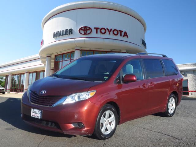 2015 Toyota Sienna