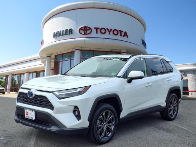 2022 Toyota RAV4 Hybrid Hybrid XLE Premium