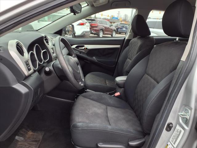 2010 Pontiac Vibe w/1SB