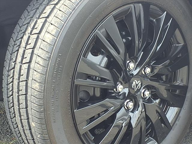 2010 Pontiac Vibe w/1SB
