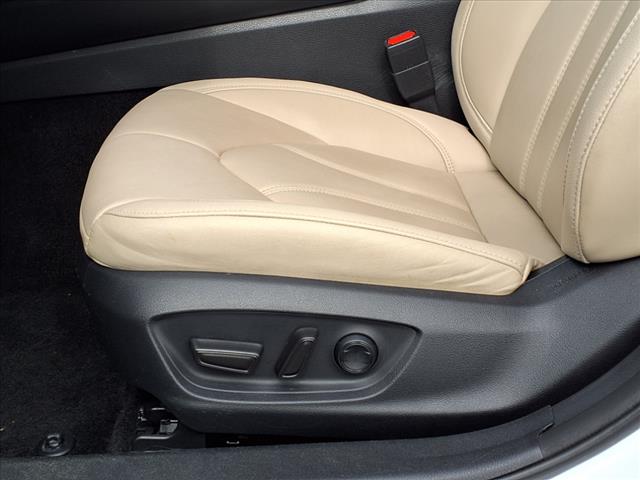 2019 Toyota Avalon Hybrid Hybrid XLE