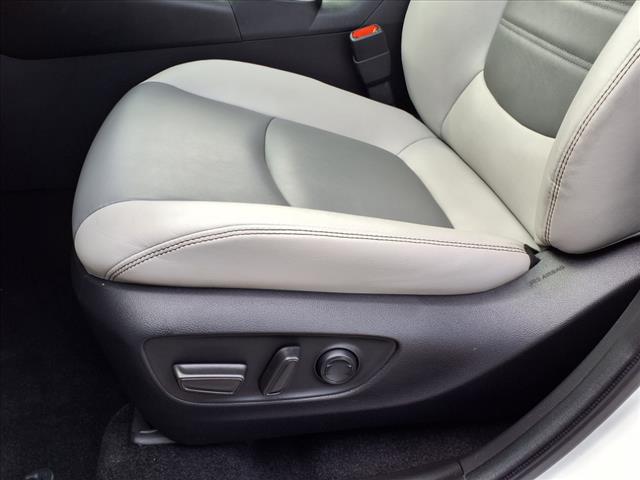 2022 Toyota RAV4 Hybrid Hybrid XLE Premium