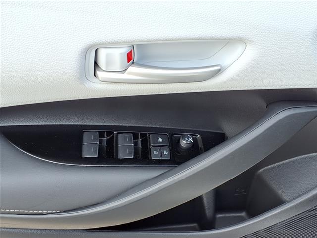2022 Toyota Corolla Hatchback SE
