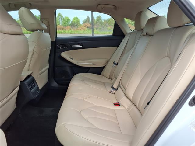 2019 Toyota Avalon Hybrid Hybrid XLE