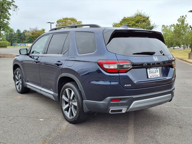 2024 Honda Pilot Touring