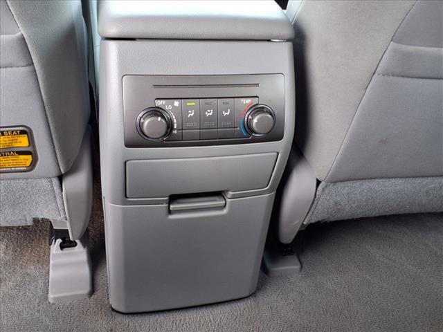2010 Toyota Highlander SE