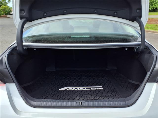 2019 Toyota Avalon Hybrid Hybrid XLE