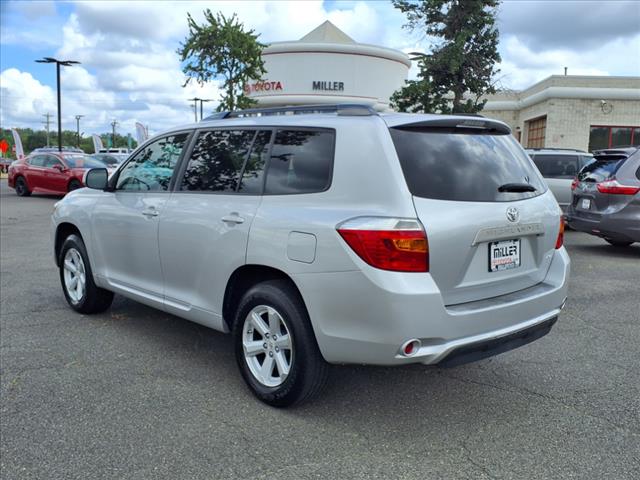 2010 Toyota Highlander SE