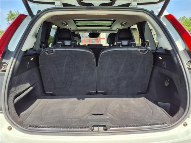 2018 Volvo XC90 Momentum